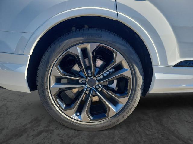 2026 Audi Q7 Premium Plus 55 TFSI quattro tiptronic