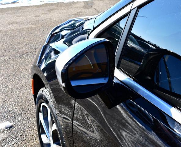 2026 Chrysler Pacifica Pinnacle AWD