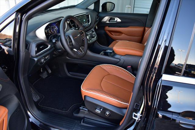 2026 Chrysler Pacifica Pinnacle AWD
