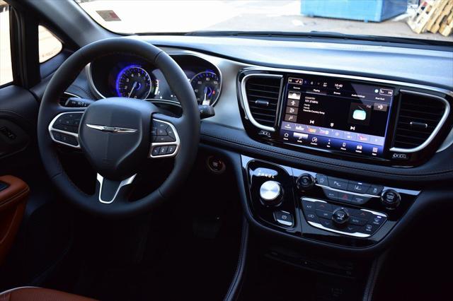 2026 Chrysler Pacifica Pinnacle AWD