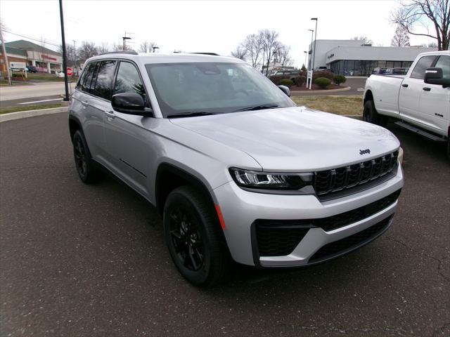 2026 Jeep Grand Cherokee Altitude 4x4