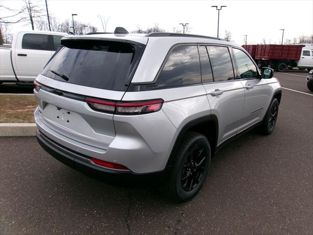 2026 Jeep Grand Cherokee Altitude 4x4