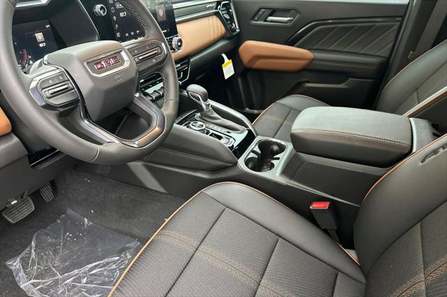 2026 GMC Canyon AT4, 4WD