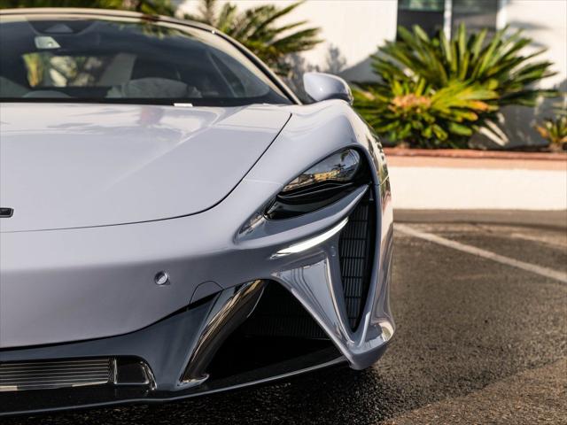 2026 McLaren Artura Unknown