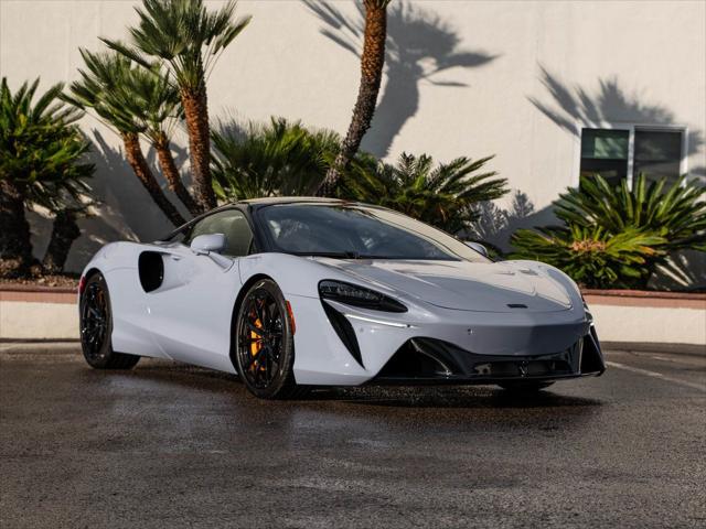 2026 McLaren Artura Unknown