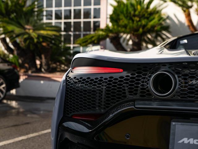 2026 McLaren Artura Unknown