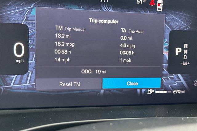 2026 Volvo XC40 Plus, B5 AWD Gas (mild hybrid), Dark