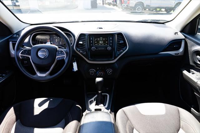 2017 Jeep Cherokee Sport FWD