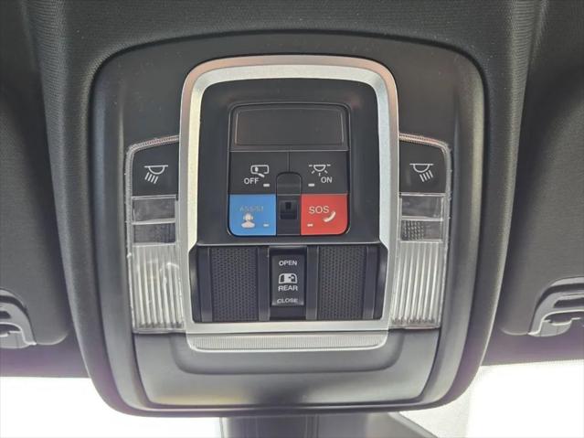 2026 Ram 1500 Laramie Crew Cab 4x4 57 Box