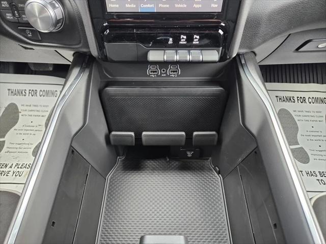 2026 Ram 1500 Laramie Crew Cab 4x4 57 Box