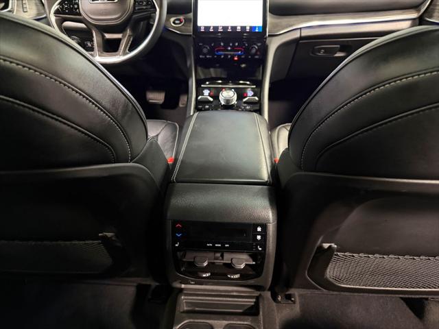 2024 Jeep Grand Cherokee L Overland 4x4