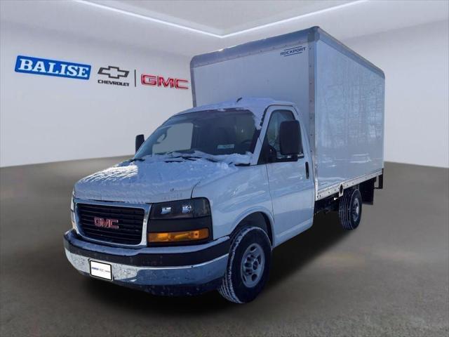 2025 GMC Savana Cutaway Work Van