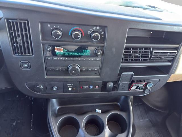 2025 GMC Savana Cutaway Work Van
