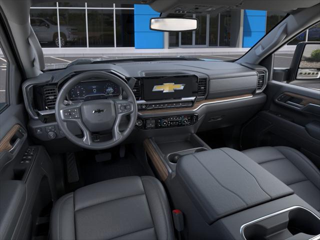 2026 Chevrolet Silverado 2500HD Crew Cab, Standard Bed, LT, 4WD