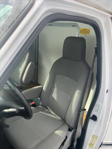 2018 Ford E-350 Cutaway Cutaway Van 2D