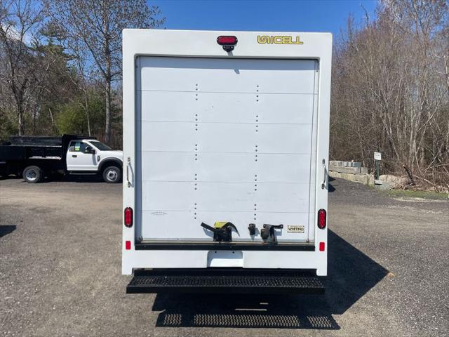 2021 GMC Savana Cutaway Work Van