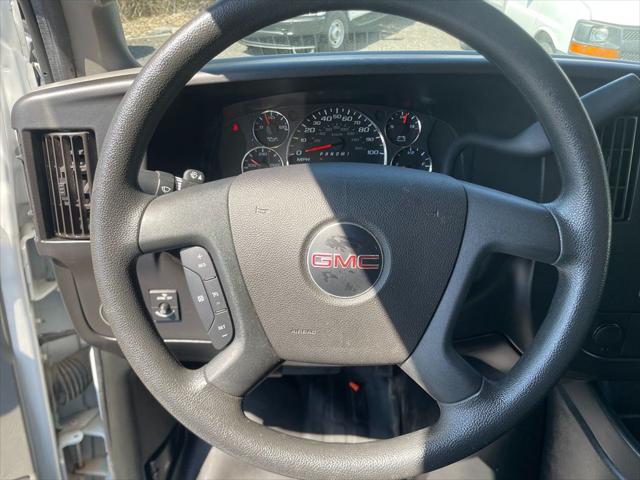 2021 GMC Savana Cutaway Work Van