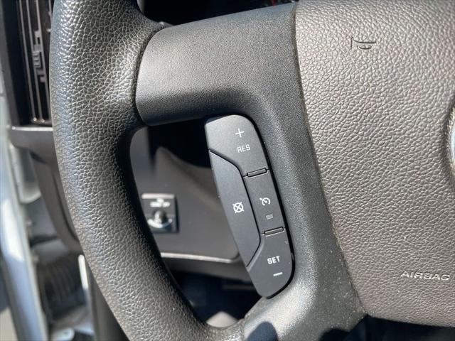 2021 GMC Savana Cutaway Work Van