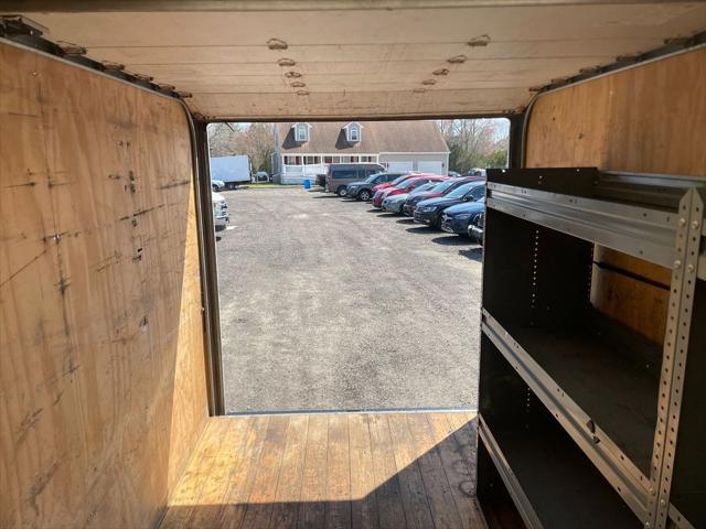 2021 GMC Savana Cutaway Work Van