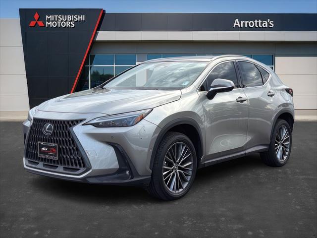 2022 Lexus NX 350h Luxury