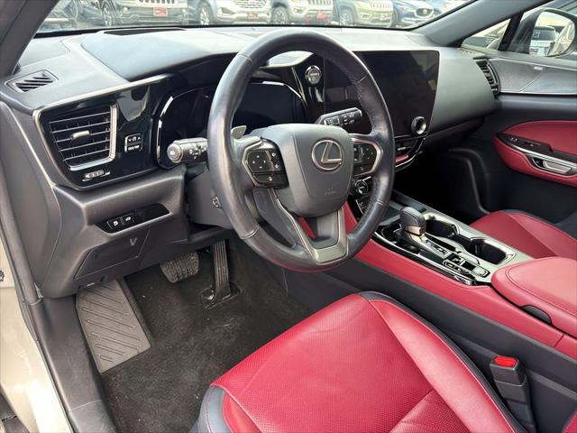 2022 Lexus NX 350h Luxury