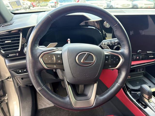 2022 Lexus NX 350h Luxury