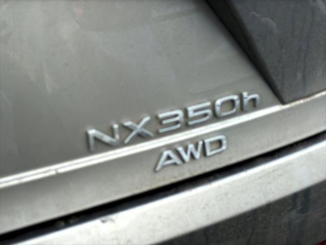 2022 Lexus NX 350h Luxury