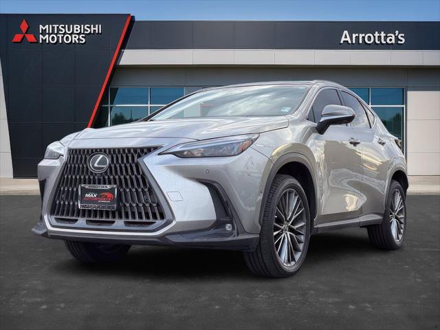 2022 Lexus NX 350h Luxury