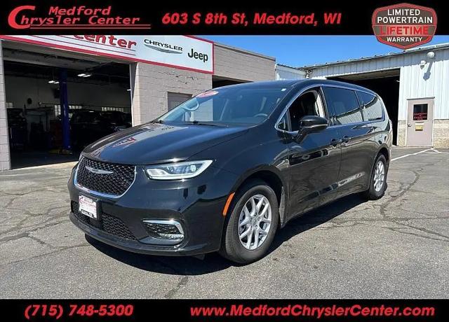 2024 Chrysler Pacifica Touring L for sale in Medford, WI