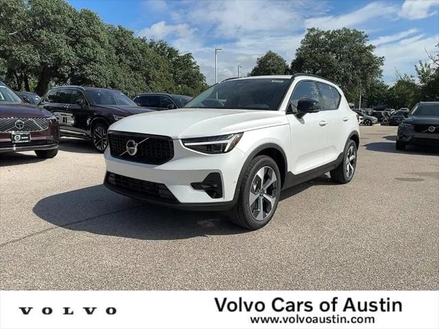 2026 Volvo XC40 Plus, B5 AWD Gas (mild hybrid), Dark for sale in Austin, TX