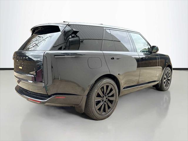 2026 Land Rover Range Rover P530 SE