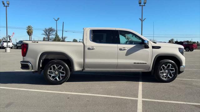 2026 GMC Sierra 1500 Crew Cab, Short Bed, SLE, 4WD