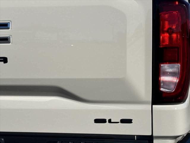 2026 GMC Sierra 1500 Crew Cab, Short Bed, SLE, 4WD