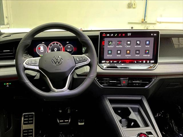2026 Volkswagen Tiguan SE R-Line Black