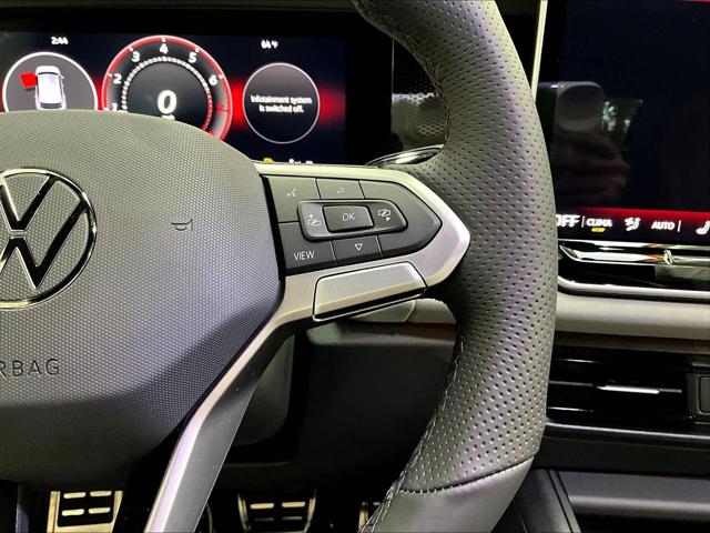 2026 Volkswagen Tiguan SE R-Line Black