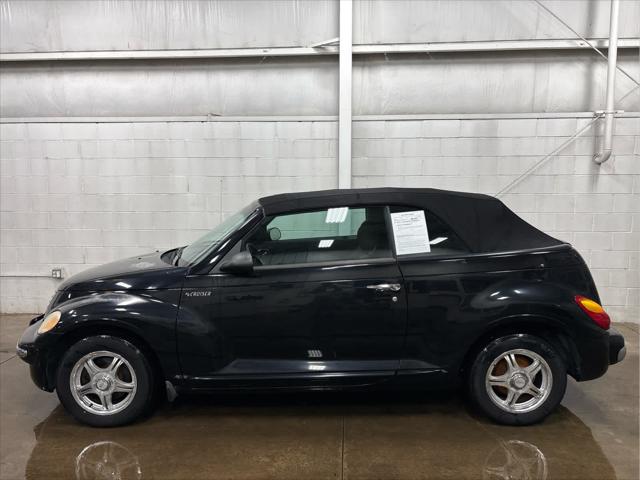 Used 2005 Chrysler PT Cruiser For Sale in Wilmington, OH