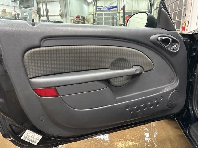 Used 2005 Chrysler PT Cruiser For Sale in Wilmington, OH