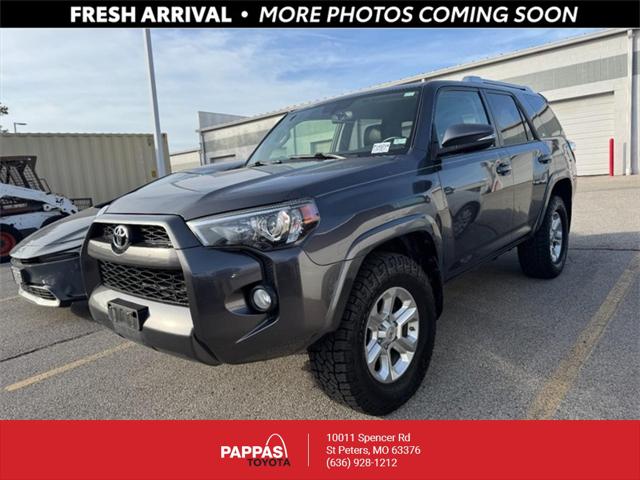 2017 Toyota 4Runner SR5 Premium's photo