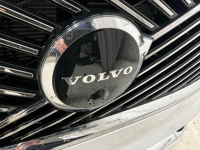 2026 Volvo XC90 Plug-In Hybrid Ultra, T8 AWD, Electric/Gasoline, Bright, 7 Seats