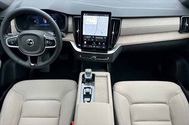 2026 Volvo XC90 Plug-In Hybrid Plus, T8 AWD, Electric/Gasoline, Bright, 7 Seats