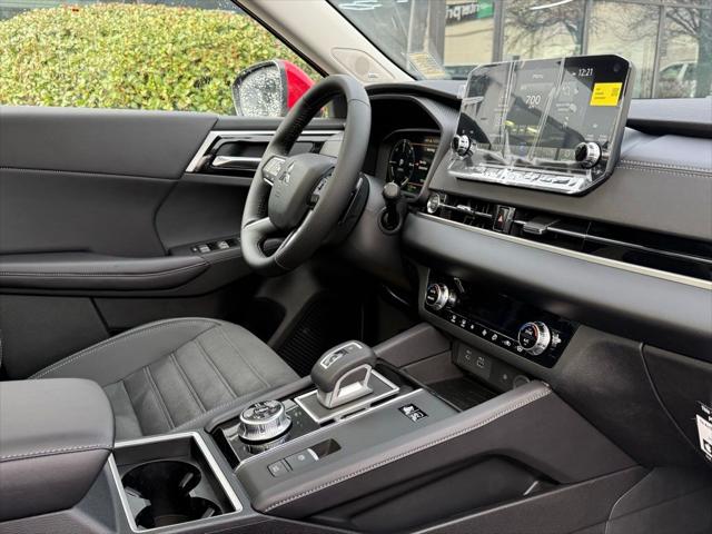 2025 Mitsubishi Outlander PHEV SE S-AWC