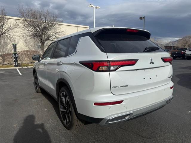 2025 Mitsubishi Outlander PHEV SE S-AWC