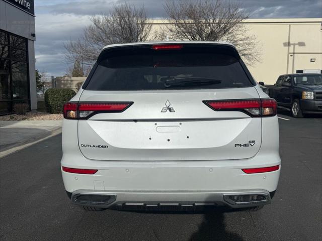 2025 Mitsubishi Outlander PHEV SE S-AWC
