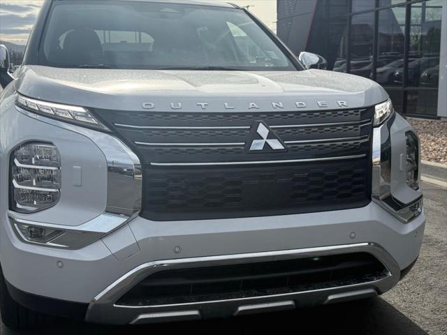 2025 Mitsubishi Outlander PHEV SE S-AWC