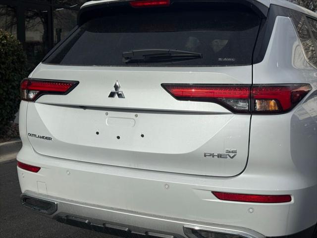 2025 Mitsubishi Outlander PHEV SE S-AWC