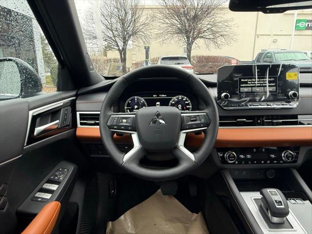 2025 Mitsubishi Outlander PHEV SEL S-AWC