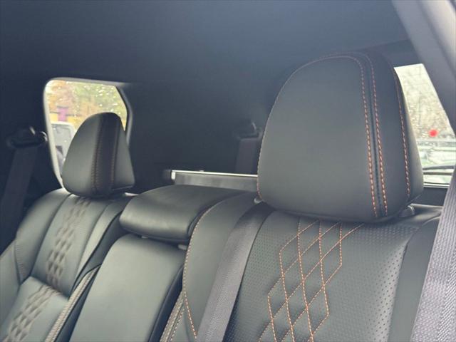 2025 Mitsubishi Outlander PHEV SEL S-AWC