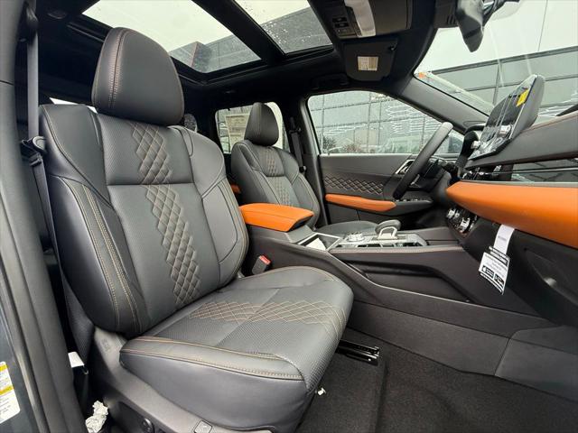 2025 Mitsubishi Outlander PHEV SEL S-AWC