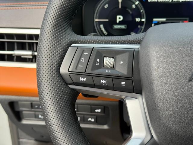 2025 Mitsubishi Outlander PHEV SEL S-AWC