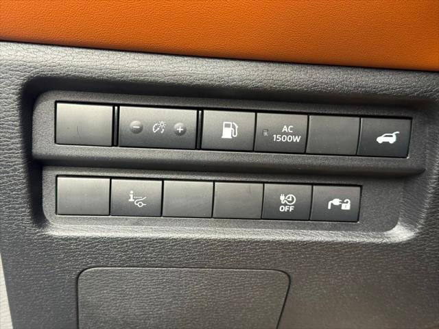 2025 Mitsubishi Outlander PHEV SEL S-AWC